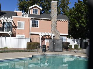 2461 S Village Green Dr, Santa Maria, CA 93455