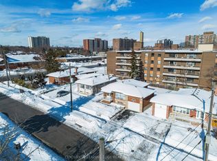 206 Cass Ave, Toronto, ON M1T 2C2