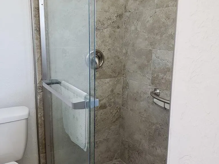 812 Harbor Dr S — Photo 18