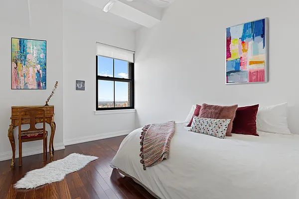 Sold by Corcoran | media 6