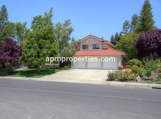 104 Woodranch Cir, Danville, CA 94506