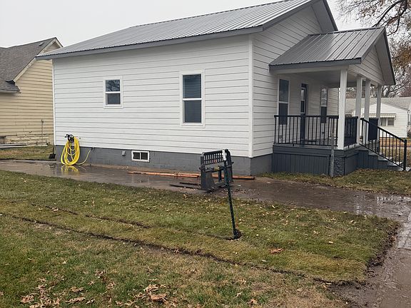 3rd image of 515 N High St