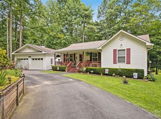 4211 Staton Rd, Hendersonville, NC 28739