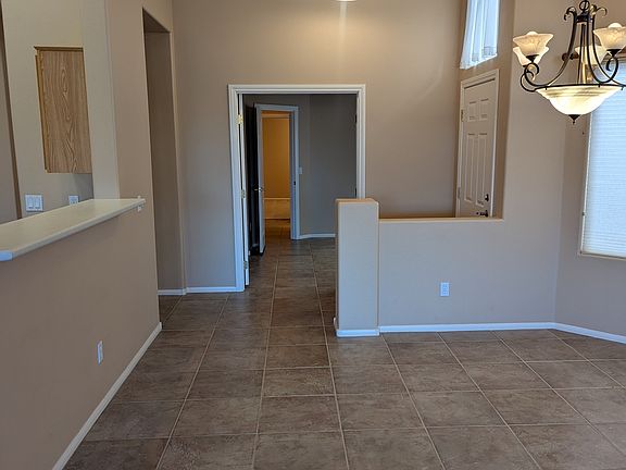 2nd image of 796 Southridge Dr