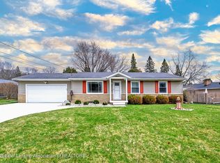 12565 McKouen Dr, Dewitt, MI 48820