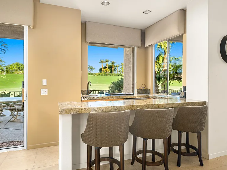 293 Desert Holly Dr — Photo 16