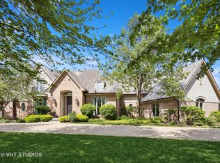 1701 Midwest Club Pkwy, Oak Brook, IL 60523