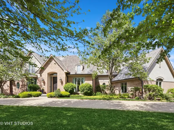 1701 Midwest Club Pkwy, Oak Brook, IL 60523