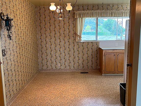 5th image of 3035 E Nila Way