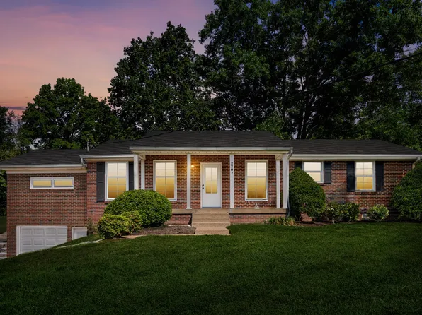 2207 Craigmeade Cir, Nashville, TN 37214