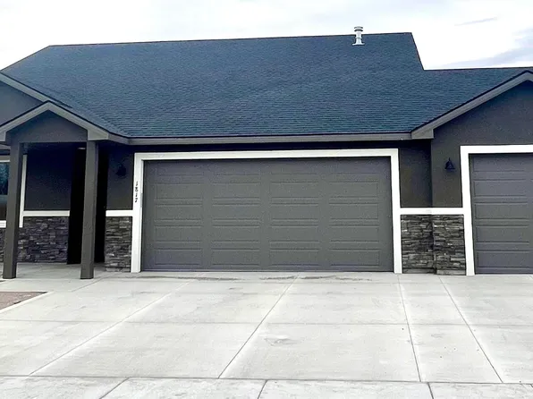 1817 Gingko St, Rupert, ID 83350