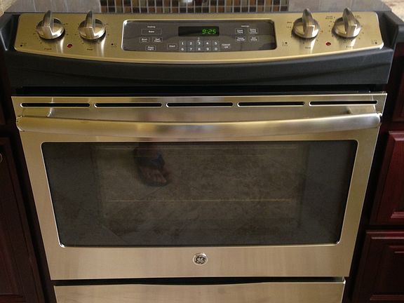 Ceramic top stove