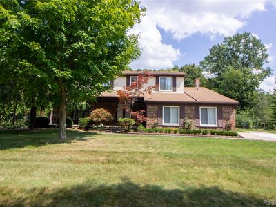 5502 Whitehaven Dr, Troy, MI, 48085