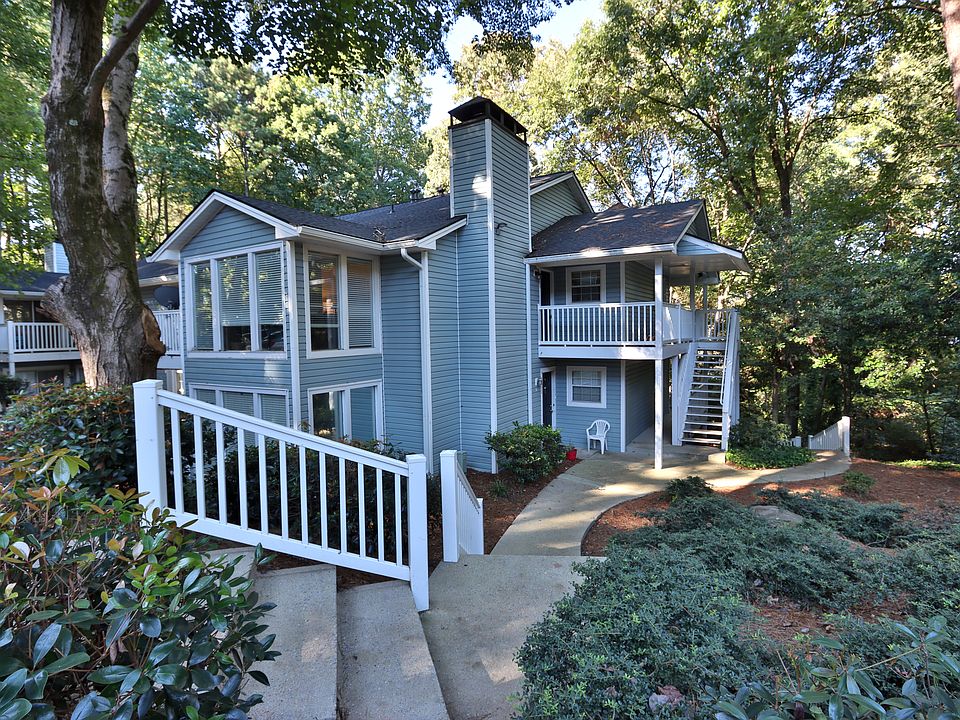 1st image of 1648 Roanoke Pl SE