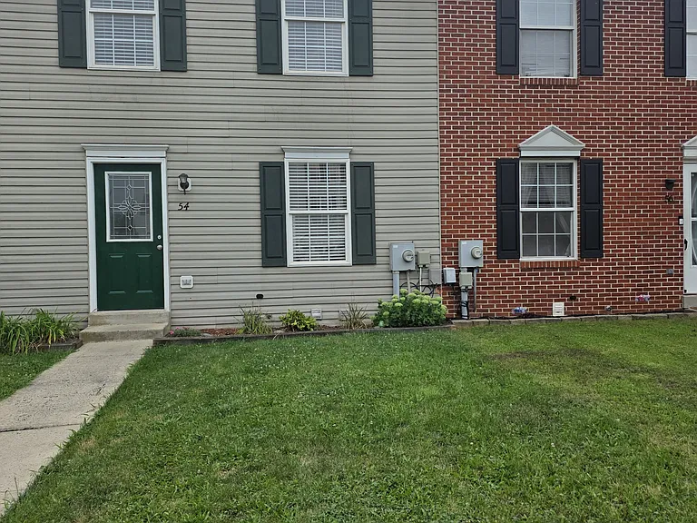 N Gala — Photo 1
