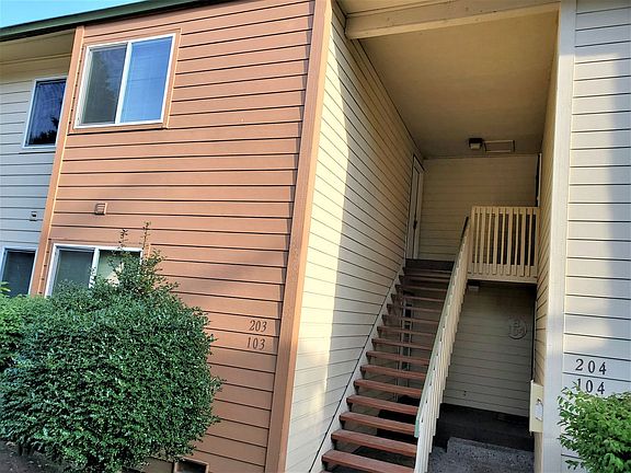 3rd image of 23605 112th Ave SE APT B203