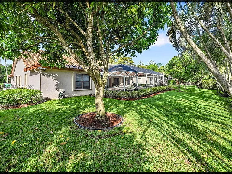 5200 NW 67th Ave — Photo 23