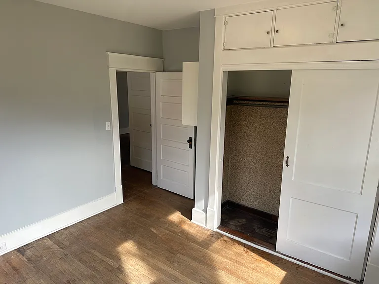 422 W Main St #1 — Photo 28