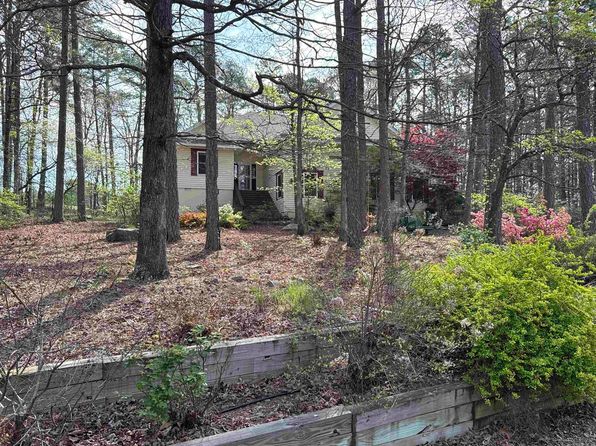 233 Rock Hill Rd, Fairfield Bay, AR 72088