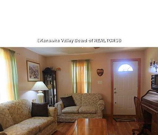 2nd image of 324 Wesley Dr