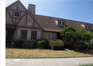 3rd image of 3514 W 39th St