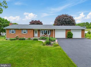 111 Himmelwright Rd, Barto, PA 19504