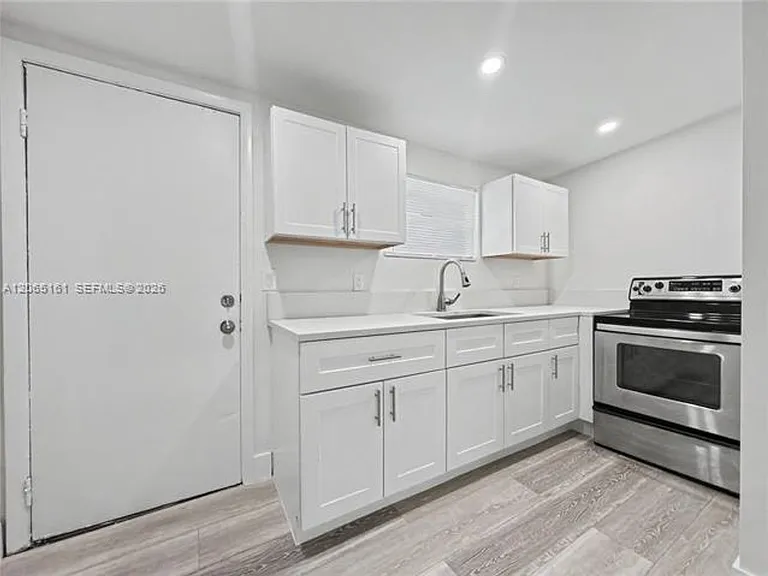 228 NW 39th St #228 — Photo 1