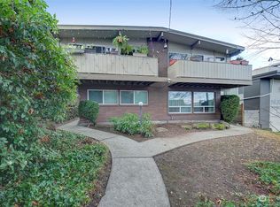 3233 21st Ave W, Seattle, WA 98199