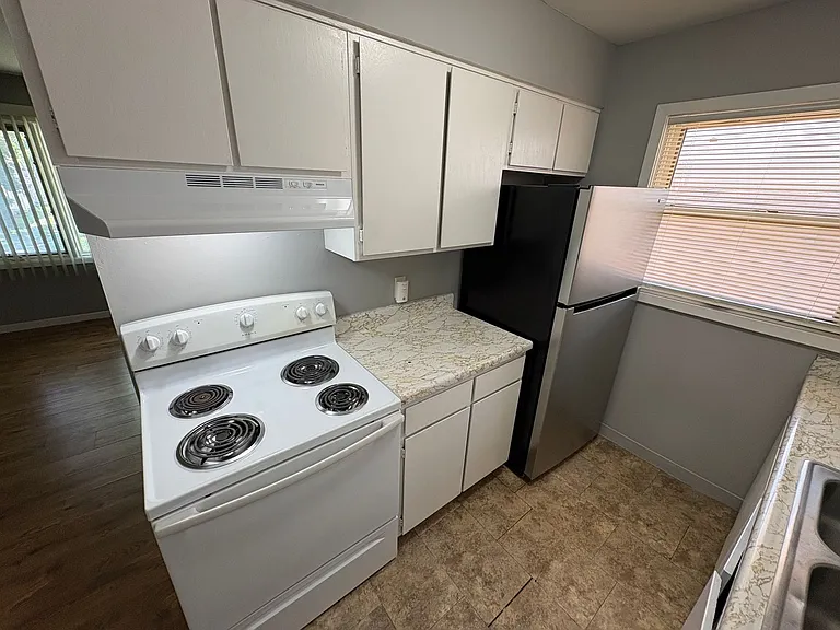 1336 D St #1338-D — Photo 9