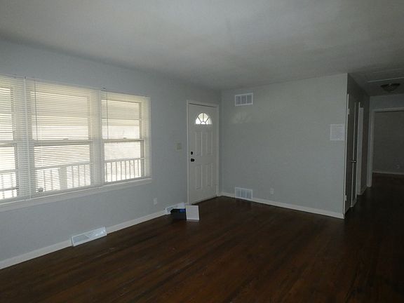 2nd image of 4801 NW 61st St