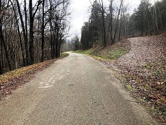 4th image of Brush Creek Road
