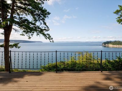 1244 Polnell Shores Drive, Oak Harbor, WA, 98277