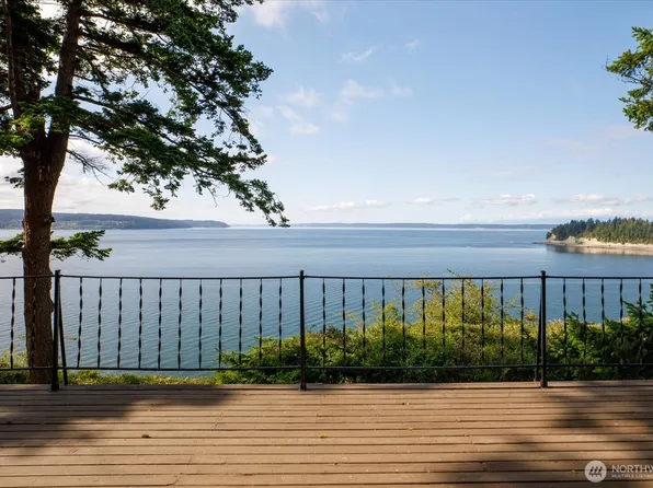 1244 Polnell Shores Drive, Oak Harbor, WA 98277