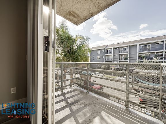 3rd image of 8430 Cedros Ave APT 111