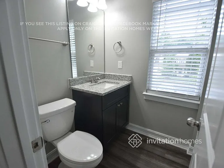 8527 Castle Cliff Dr — Photo 12