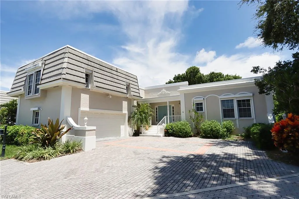 4 bed, 3.0 bath, 2419 sqft, $19,500 — Photo 1