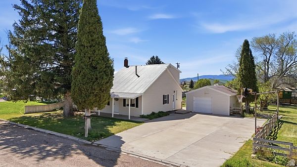 1st image of 234 Donahue Ave