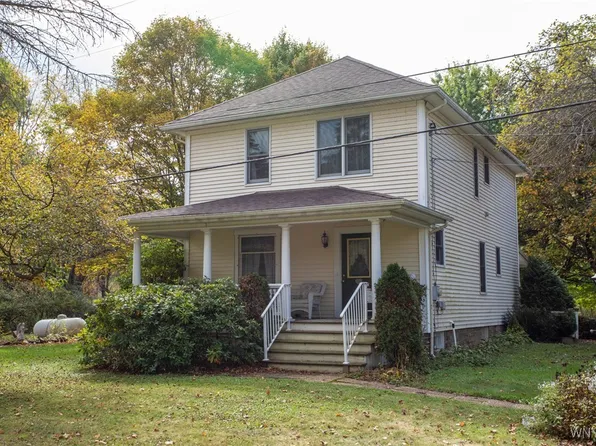 5029 Humphrey Rd, Great Valley, NY 14741