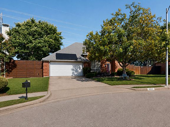 4th image of 4057 Bramley Way