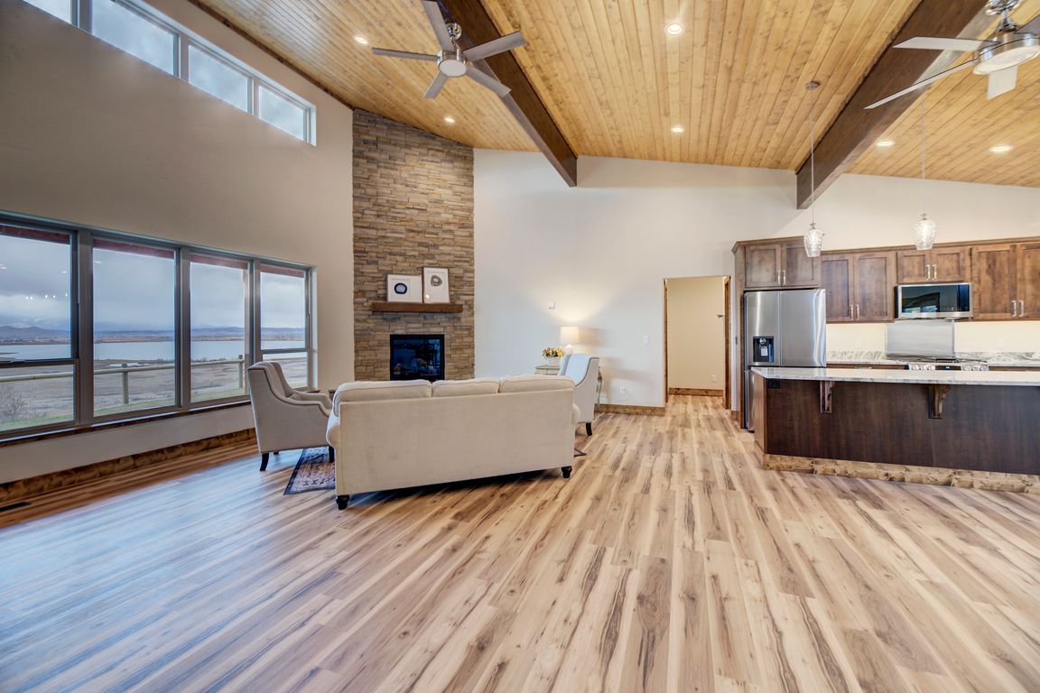 next background image