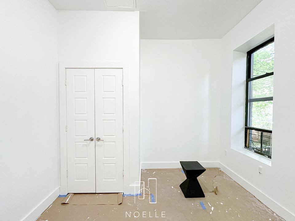 1st image of 487 Chauncey St #2C