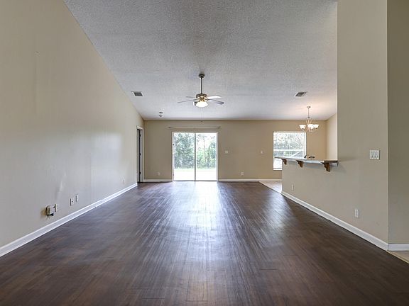 4th image of 2761 SW East Calabria Circle