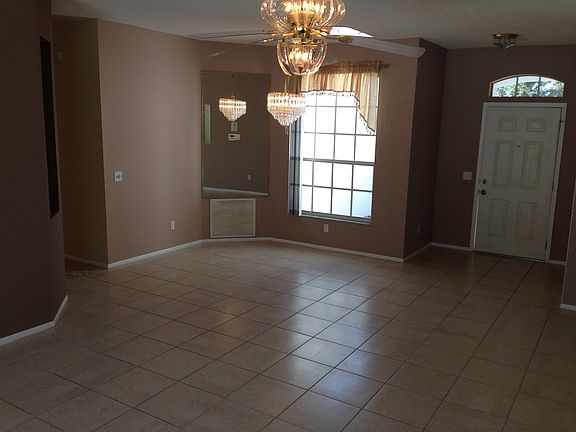 Front Entry / Dining Area