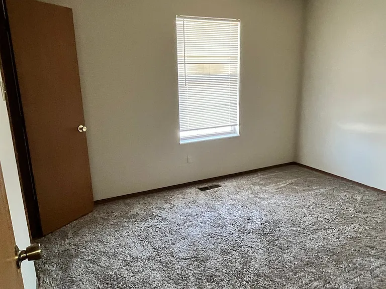 1210 W Main St — Photo 4