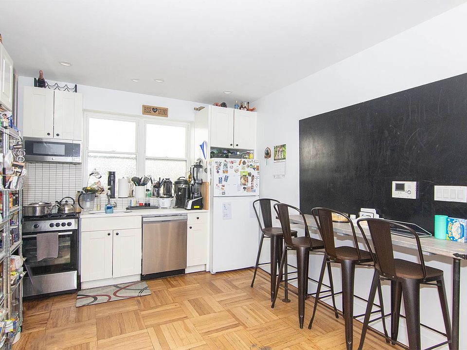 1st image of 4726 44th St APT 2R