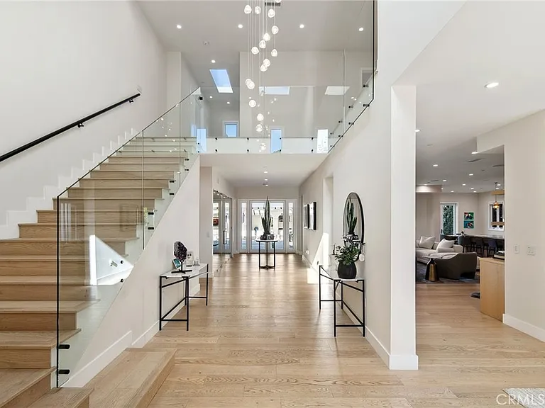 15547 Valley Vista Blvd — Photo 24