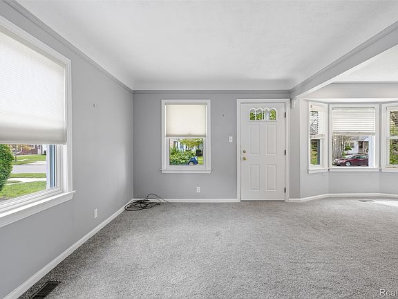 4th image of 1501 13th St