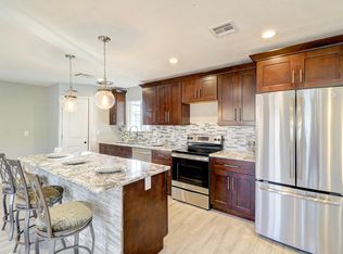 7032 S 16th Dr, Phoenix, AZ 85041