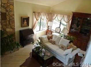 8513 Lorraine Dr, Charlotte, NC 28270