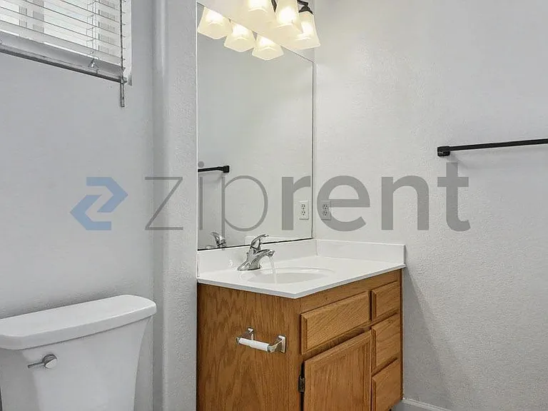 2342 Canary Dr — Photo 35